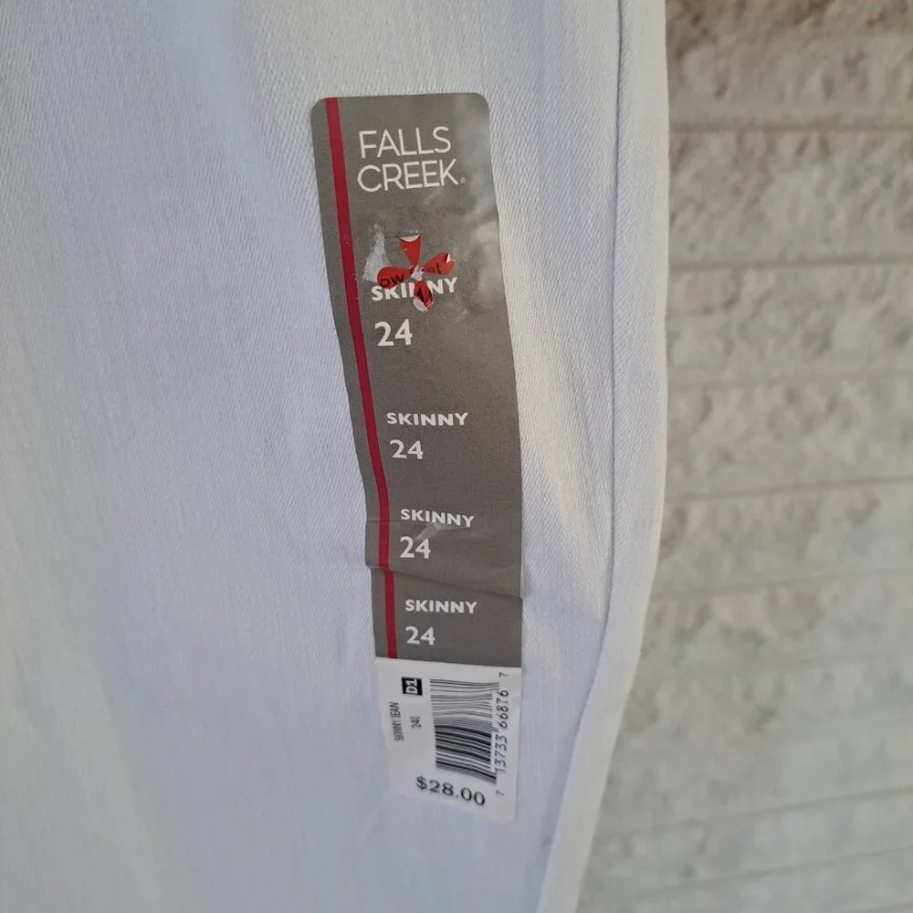 New Falls Creek Plus Size 24 White Pants Skinny Mid Rise Slimming Stretch... - Picture 3 of 10